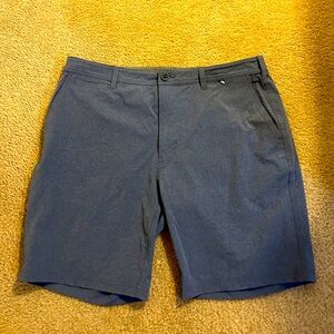 NWT Orvis Escape Mens Shorts Size 38